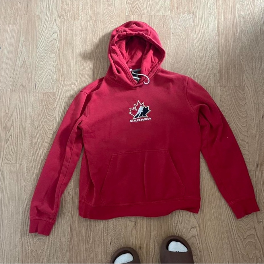 Vintage team Canada hockey hoodie